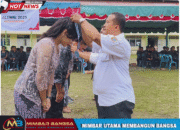 Foto-kepala-Sekolah-SMA-Negeri-1-Gomo