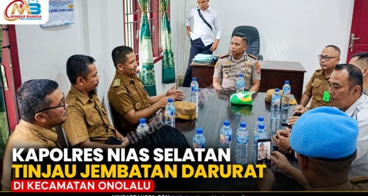 Kapolres Nias Selatan meninjau jembatan darurat di Kecamatan Onolalu