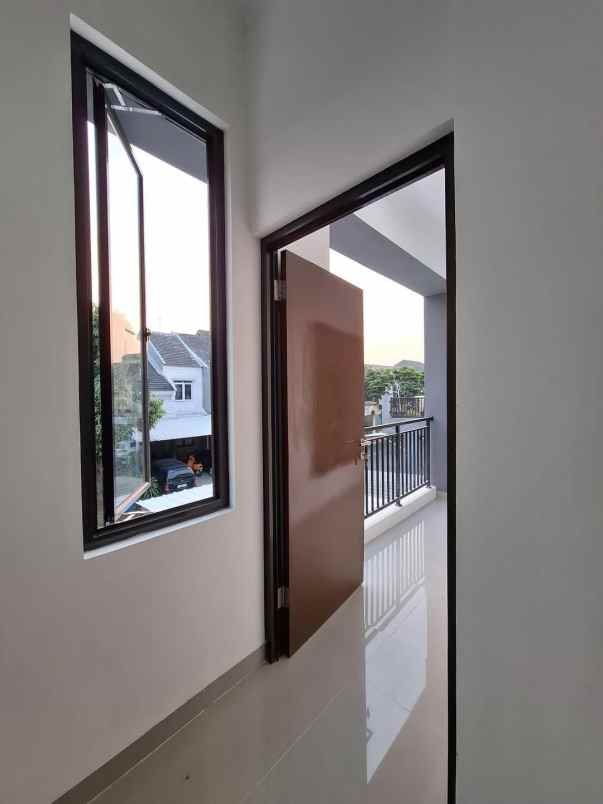 Dijual Cepat Rumah 2 Lantai Siap Huni di Kota Wisata 37 dijual-cepat-rumah-2-lantai-siap-huni-di-kota-wisata-751444akiqj
