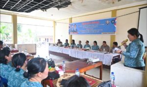 TP PKK Nias Selatan menggelar pembinaan 10 Program Pokok PKK di Amandraya untuk memperkuat pemberdayaan dan kesejahteraan keluarga.