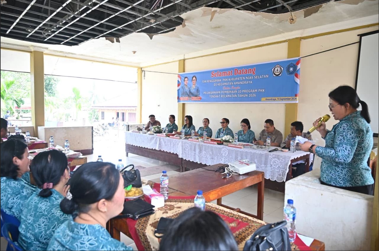 TP PKK Nias Selatan menggelar pembinaan 10 Program Pokok PKK di Amandraya untuk memperkuat pemberdayaan dan kesejahteraan keluarga.