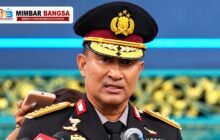 Kapolri Jenderal Polisi Suyudi Ario Seto memberikan keterangan kepada awak media dalam sebuah agenda kepolisian.