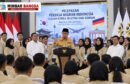 Menteri P2MI Mukhtarudin pada kegiatan pelepasan 357 pekerja migran Indonesia ke Korea Selatan dan Jerman di Depok, 12 Oktober 2026.